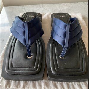 Quilted Platform Zara Sandals